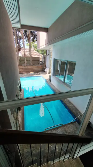 Pool at Toorak Luxury Living